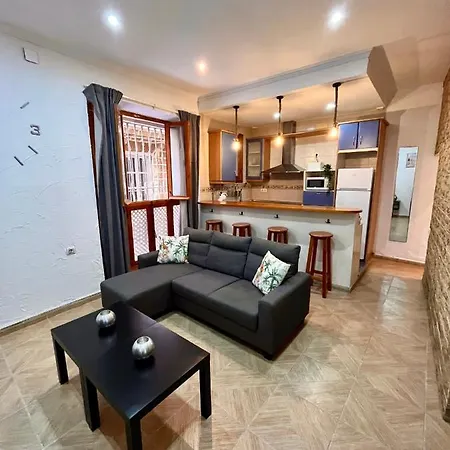Apartment Gatu El Vigia De Tavira, Preferente Mayores De 25 Anos Y Familias *